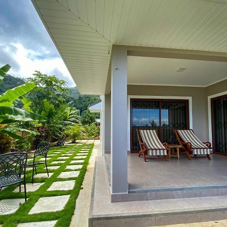 Whispering Palms Apartment Bel Ombre Екстериор снимка