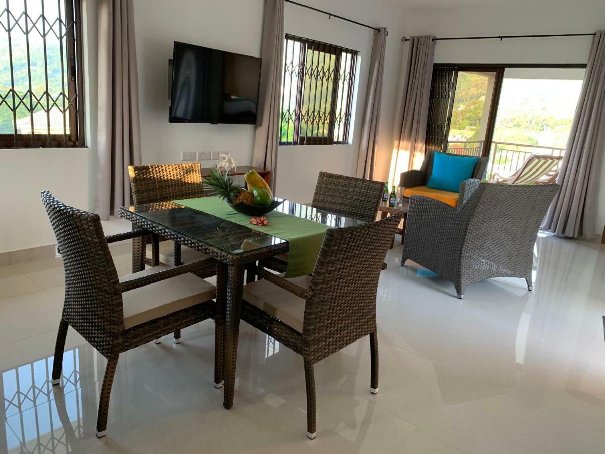 Whispering Palms Apartment Bel Ombre Екстериор снимка