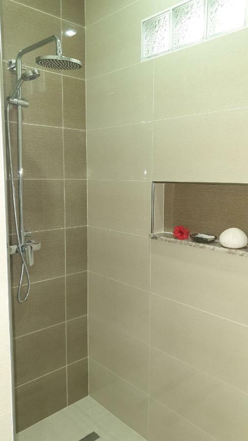 Whispering Palms Apartment Bel Ombre Екстериор снимка