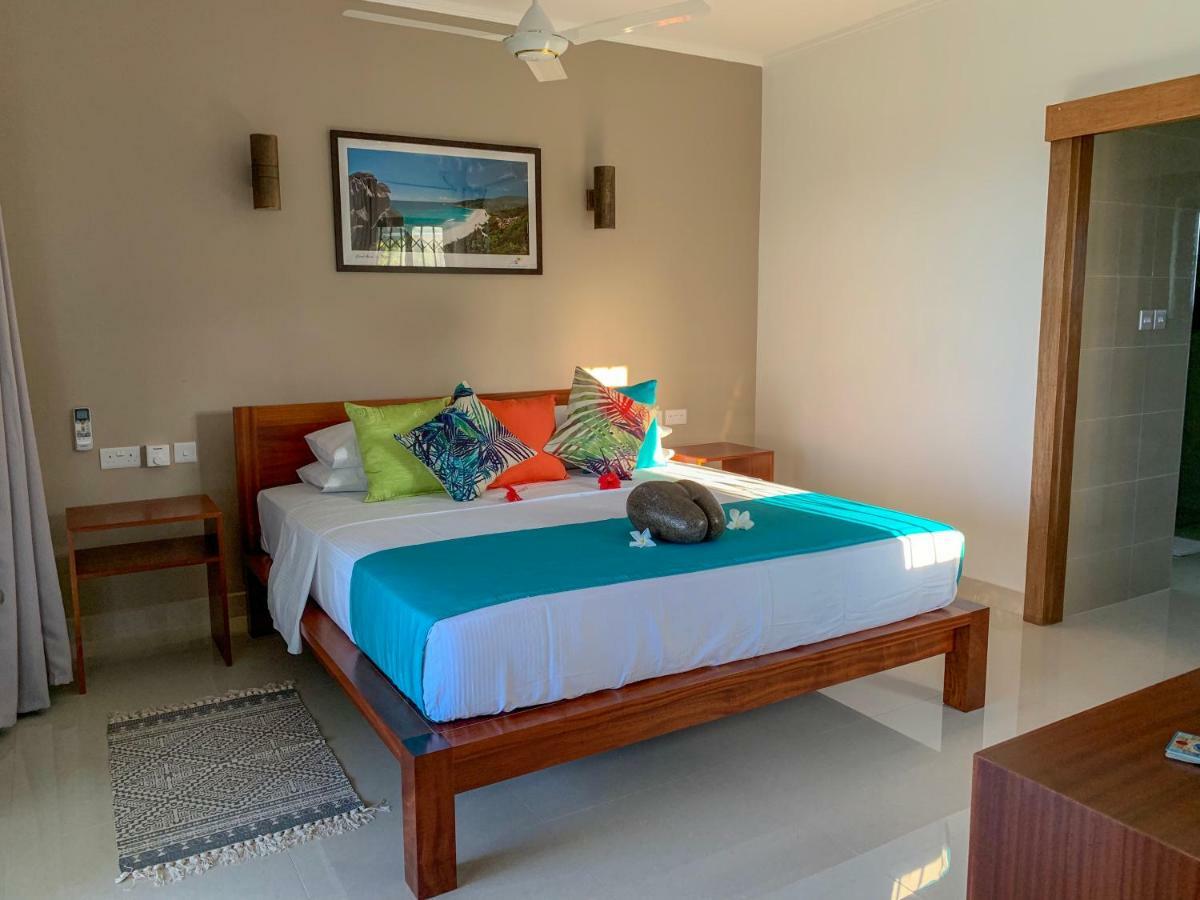 Whispering Palms Apartment Bel Ombre Екстериор снимка